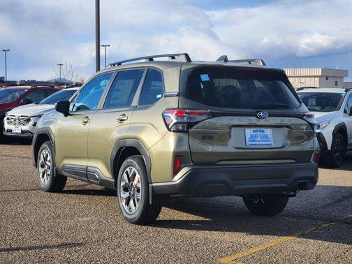 Autumn Green Metallic 2026 Subaru Forester Premium
