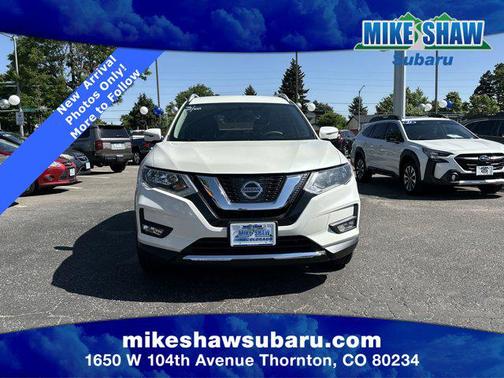 2017 Nissan Rogue SV
