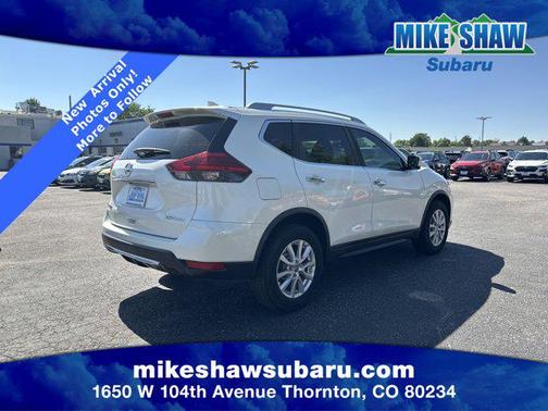 2017 Nissan Rogue SV