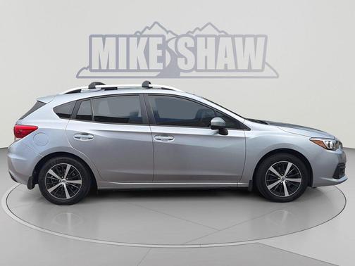 Ice Silver Metallic 2020 Subaru Impreza Premium 5-Door