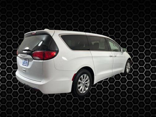 2019 Chrysler Pacifica Touring Plus