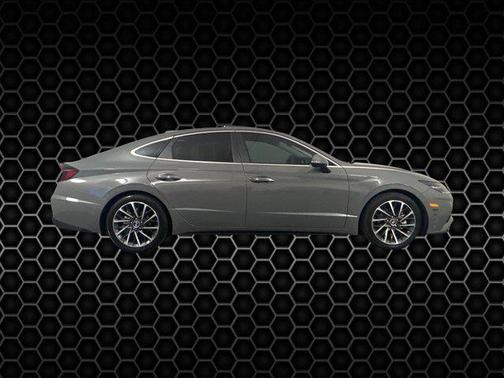 2022 Hyundai SONATA Limited