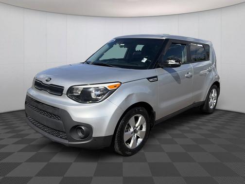 Bright Silver 2017 Kia Soul Base