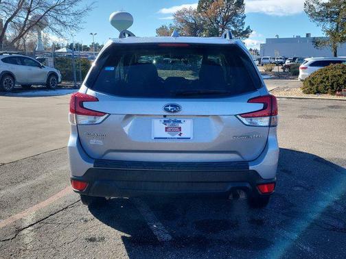 2022 Subaru Forester Premium