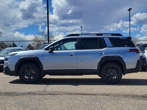 Ice Silver Metallic 2026 Subaru Outback Limited XT