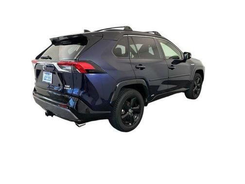 2020 Toyota RAV4 Hybrid SE