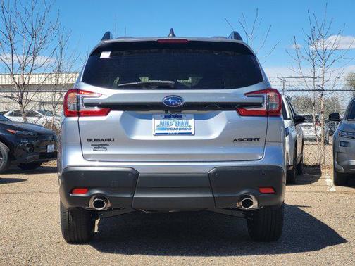 Ice Silver Metallic 2026 Subaru Ascent Premium 7-Passenger