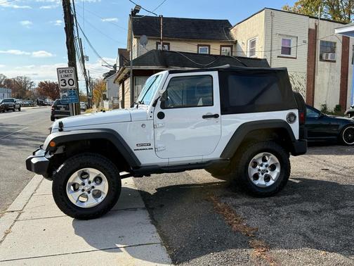 2014 Jeep Wrangler Sport