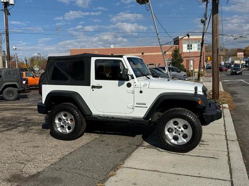 2014 Jeep Wrangler Sport