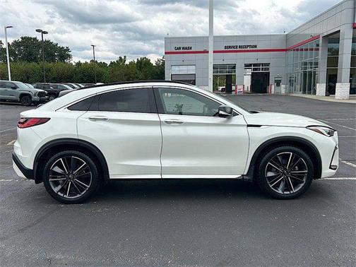 2023 INFINITI QX55 ESSENTIAL
