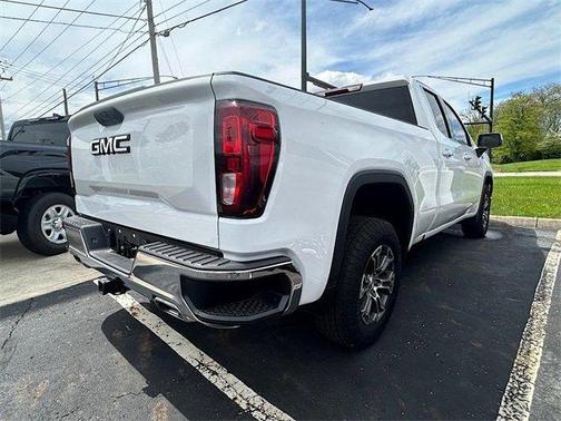 2024 GMC Sierra 1500 SLE