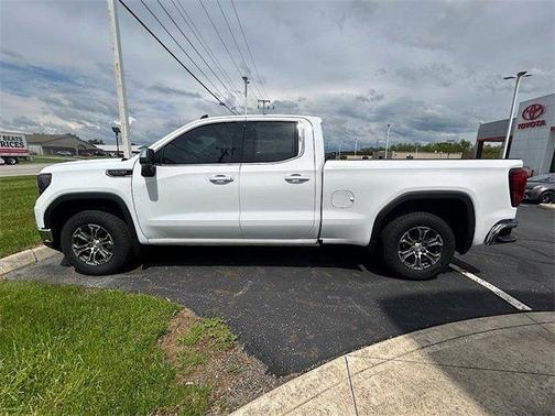 2024 GMC Sierra 1500 SLE
