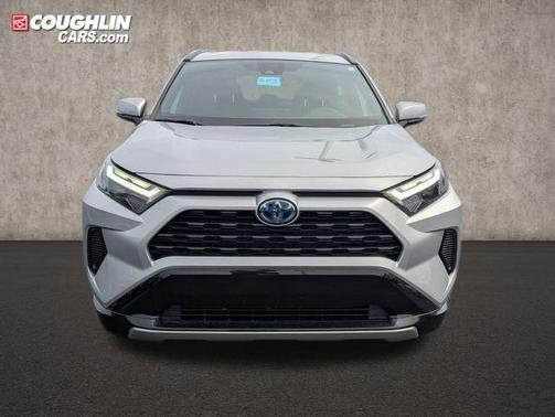2024 Toyota RAV4 Hybrid SE