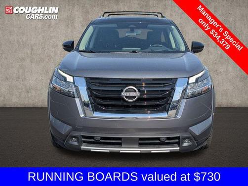 Gun Metallic/Super Black 2023 Nissan Pathfinder Platinum 4WD