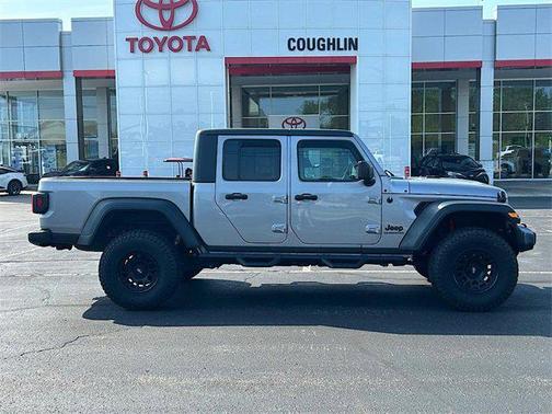 2020 Jeep Gladiator Sport S