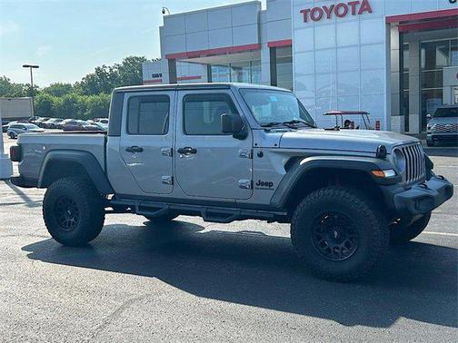 2020 Jeep Gladiator Sport S