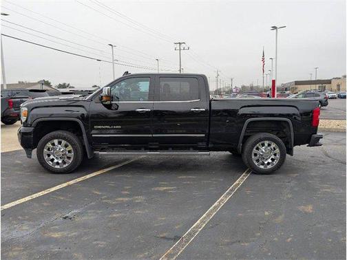 2017 GMC Sierra 2500 Denali