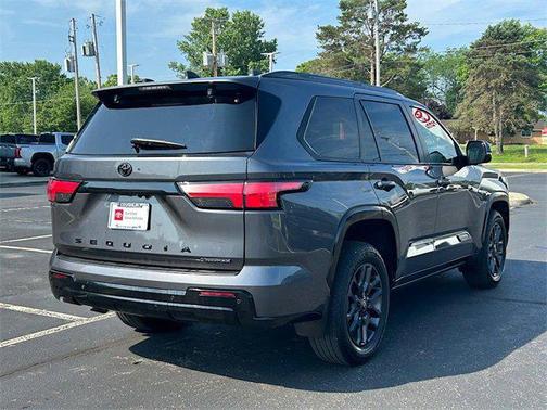 2025 Toyota Sequoia Platinum