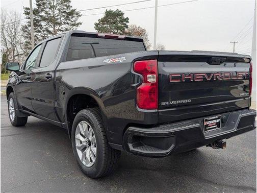 2022 Chevrolet Silverado 1500 Custom