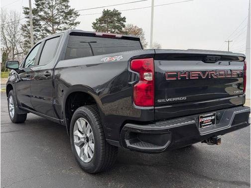 2022 Chevrolet Silverado 1500 Custom
