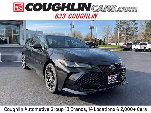 Photo 1 of 29 of 2019 Toyota Avalon XLE Touring