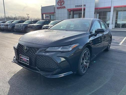 Photo 3 of 29 of 2019 Toyota Avalon XLE Touring