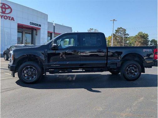 2023 Ford F-350 Lariat