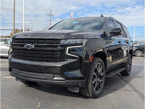 2023 Chevrolet Tahoe 4WD RST