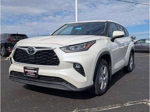 2020 Toyota Highlander LE