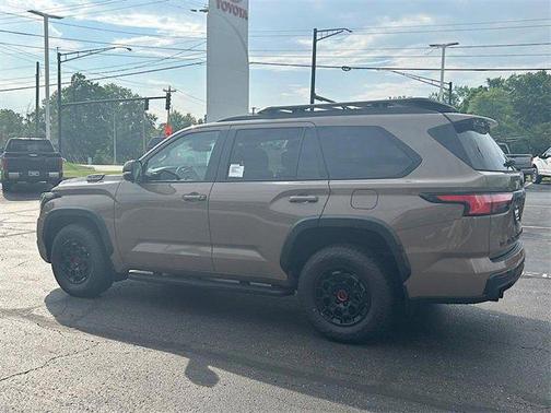 2025 Toyota Sequoia Base