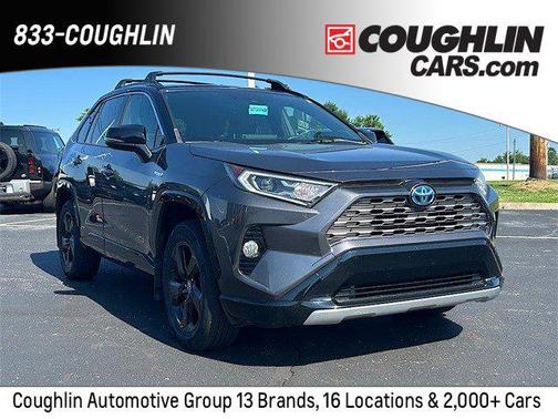 2020 Toyota RAV4 Hybrid SE