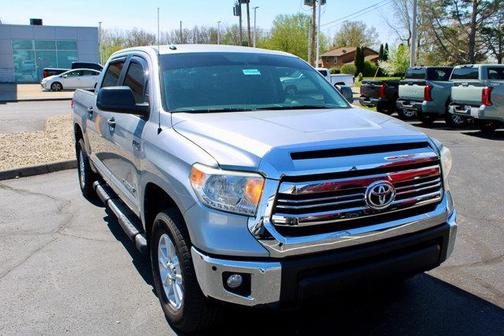 2017 Toyota Tundra SR5