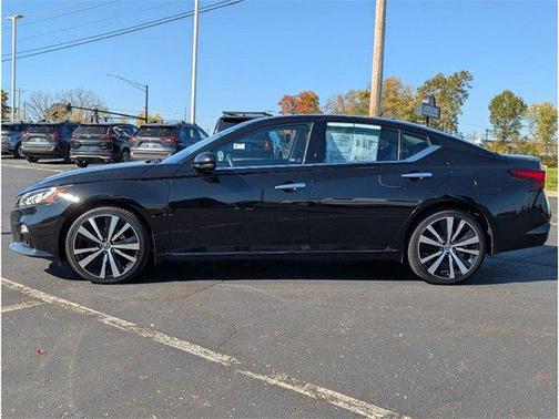 2019 Nissan Altima 2.5 Platinum