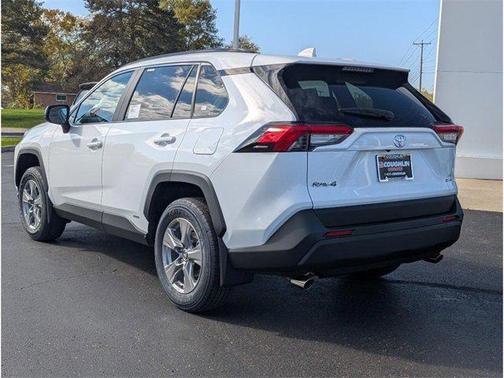 2025 Toyota RAV4 Hybrid LE