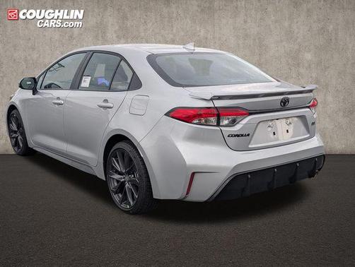 Classic Silver Metallic 2026 Toyota Corolla SE
