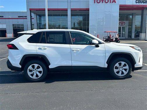 2025 Toyota RAV4 LE