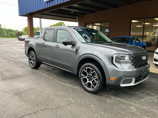 Carbonized Gray Metallic 2026 Ford Maverick Lariat