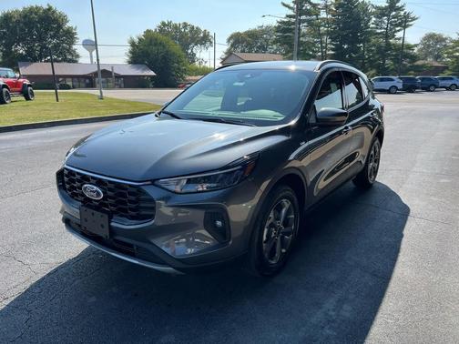 2025 Ford Escape ST-Line Select