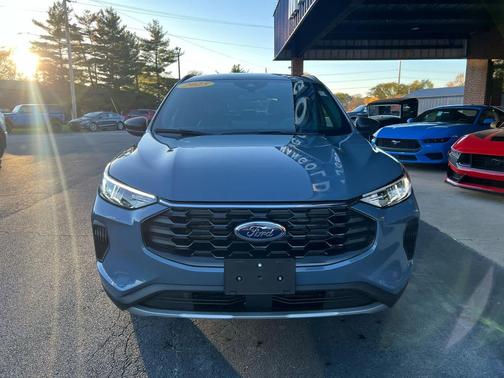 2025 Ford Escape ST-Line