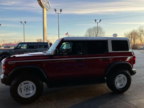 2025 Ford Bronco Heritage Edition