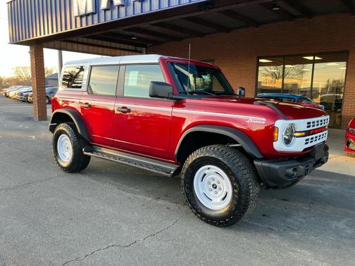 2025 Ford Bronco Heritage Edition