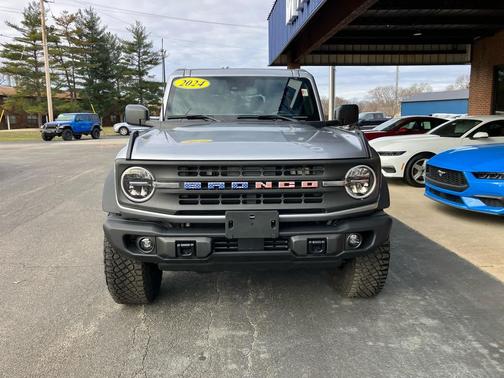 2024 Ford Bronco Black Diamond