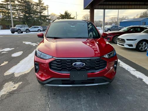 2026 Ford Escape ST-Line Select