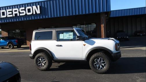 2023 Ford Bronco Badlands