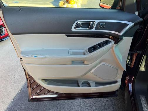 2011 Ford Explorer Limited