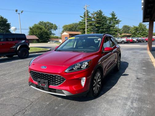 2020 Ford Escape Titanium