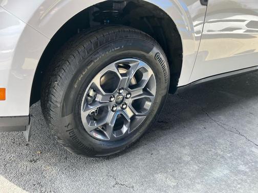 Oxford White 2026 Ford Maverick XLT