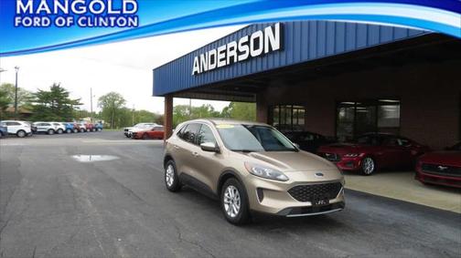 2021 Ford Escape SE