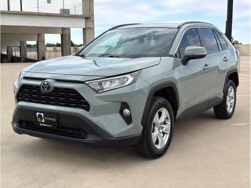 Lunar Rock 2021 Toyota RAV4 XLE