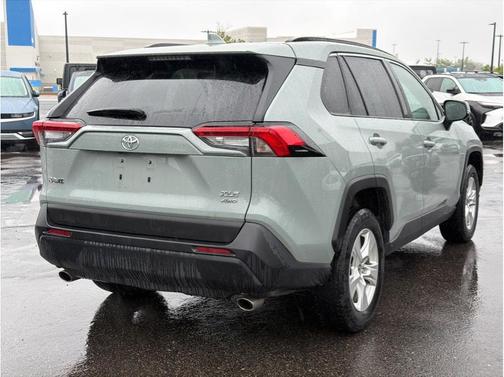 Lunar Rock 2021 Toyota RAV4 XLE